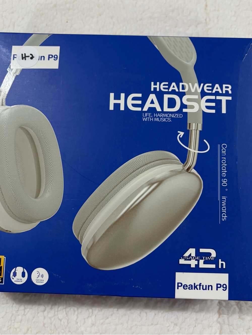 Wireless Headset in Champagne Gold